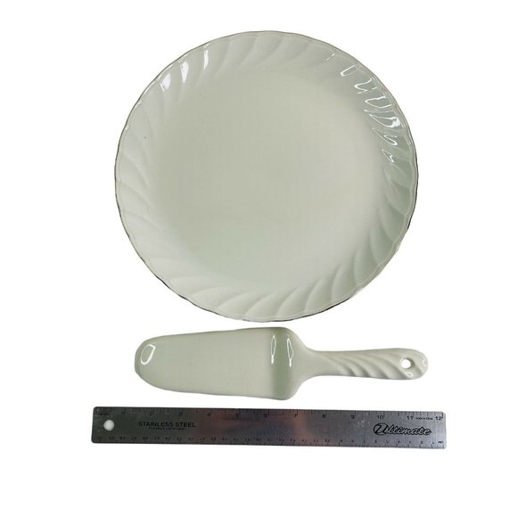 Pie Plate and Server Vintage 1989 Hostess Regal Manor 10" Porcelain 24k Trim - Picture 2 of 7